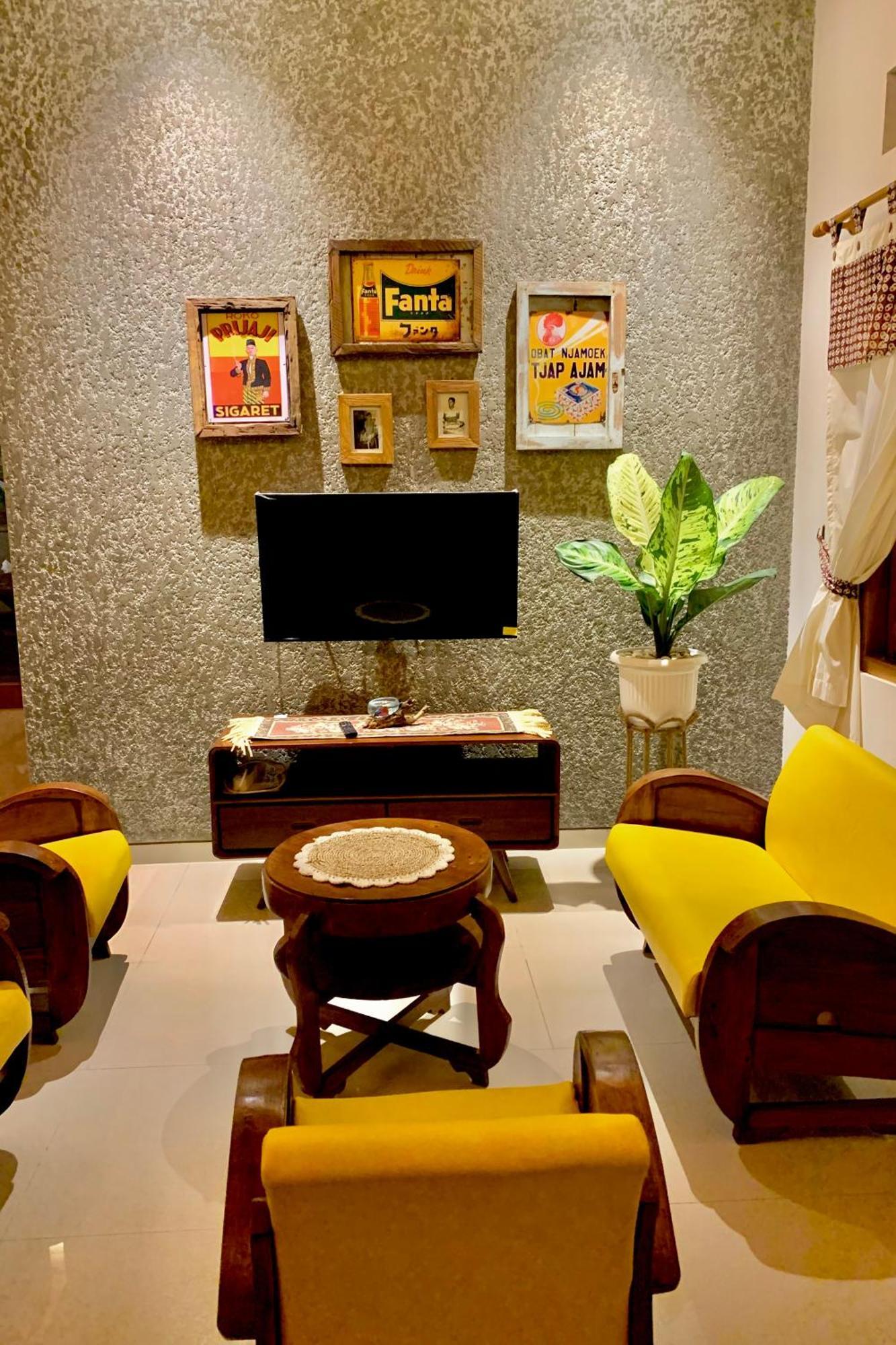 Omah Tabon Jogja - Close To Malioboro ジョグジャカルタ エクステリア 写真